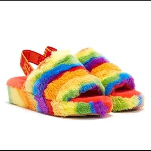 NEW SIZE 5 UGG FLUFF YEAH X Woman/Big Girls  PRIDE X RAINBOW 🌈 NO BOX Run Big